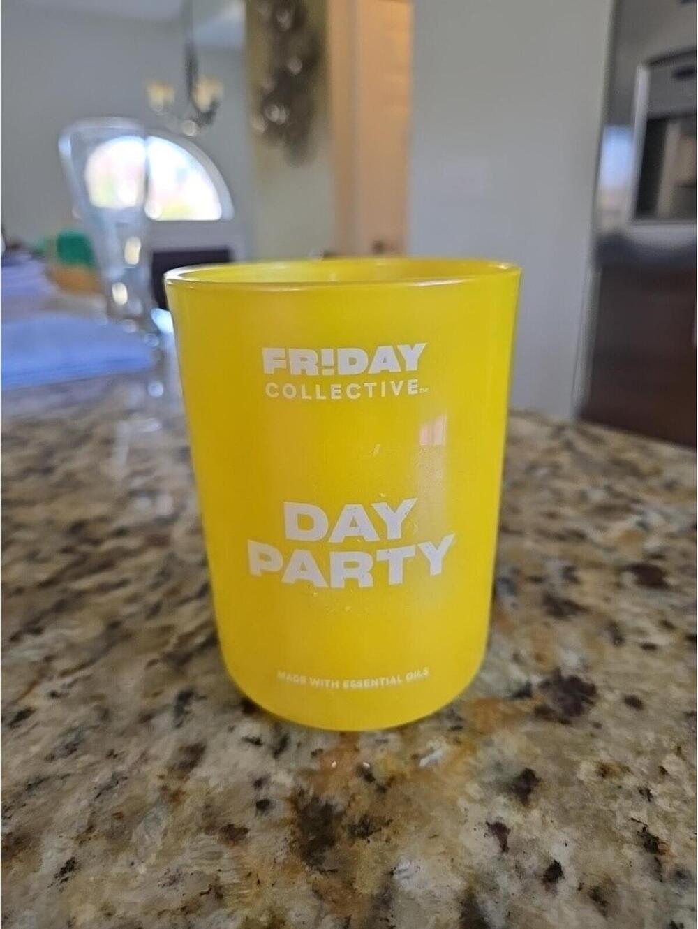 🔥Day Party Yankee Candle Friday Collective Made With Essential Oils 8Oz Candle